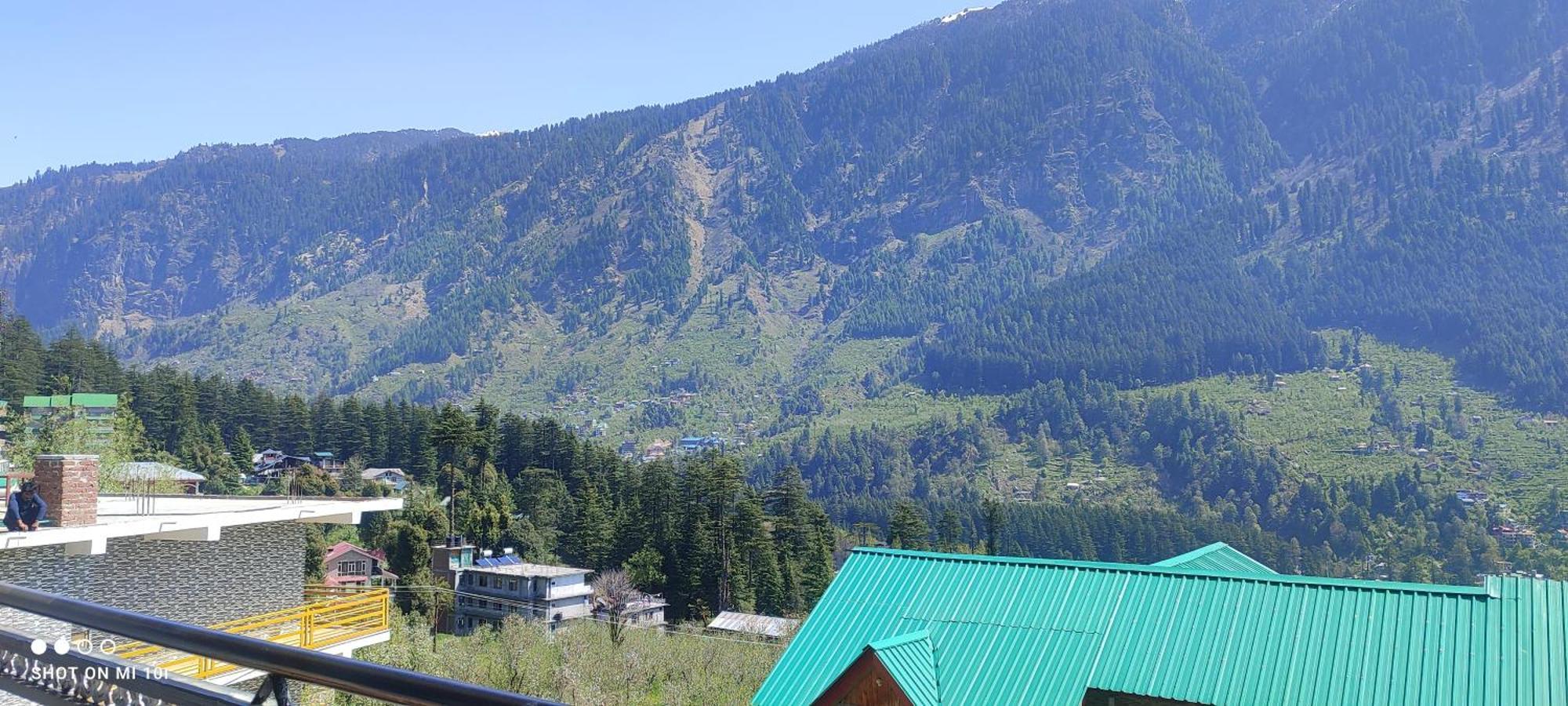 Krishana Cottage A Pure Veg !!!300 M From Hadimba Temple!!!Balcony Rooms!!!Veg Restaurant!!!Couple Friendly!!!Family Cottage!!! Manali  Ngoại thất bức ảnh